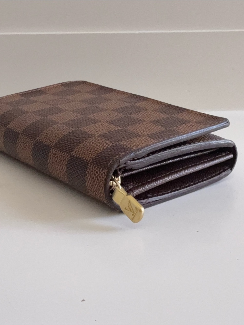 Louis Vuitton Damier Ebene Tresor Wallet Full Set - Picture 9 of 13